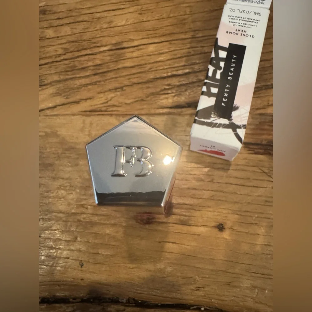 Fenty Beauty full effect